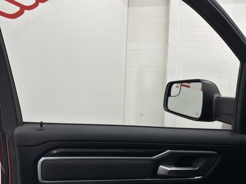 Used 2019 RAM 1500 Big Horn AWD/4WD image 36