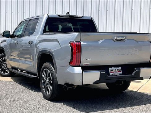 Used 2024 Toyota Tundra Limited AWD/4WD image 15