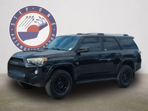 Used 2015 Toyota 4Runner TRD Pro AWD/4WD image 2