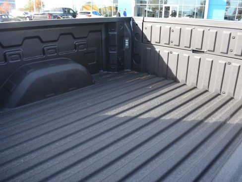 New 2026 Chevrolet Silverado 1500 LTZ w/ LTZ Premium Package image 13