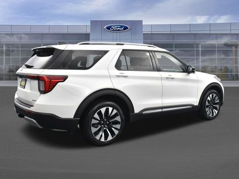 New 2026 Ford Explorer Platinum w/ LUX Leather Package AWD/4WD image 4