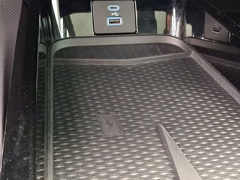 Certified 2022 Ford Mustang Mach-E Premium image 29