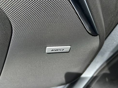 Used 2024 GMC Yukon Denali RWD image 40