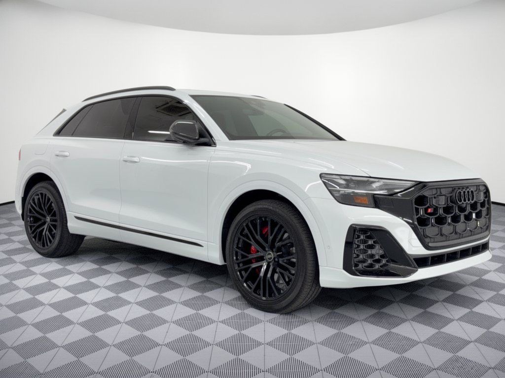 Used 2026 Audi SQ8 Premium Plus AWD/4WD image 7