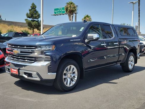 Used 2020 Chevrolet Silverado 1500 LTZ w/ LTZ Plus Package AWD/4WD image 34