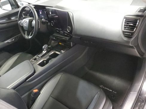 Used 2025 Lexus NX 350 AWD w/ Cold Area Package image 25