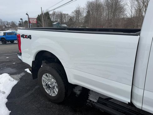 Used 2019 Ford F350 XLT w/ XLT Value Package image 21