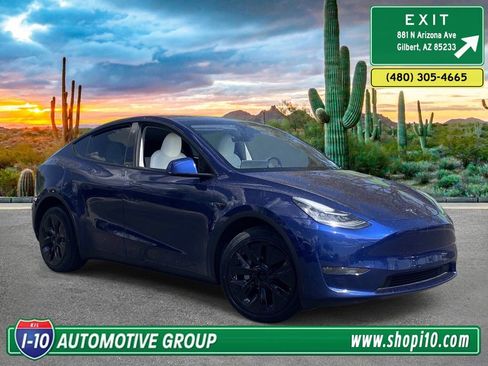 Used 2023 Tesla Model Y Long Range AWD/4WD image 1