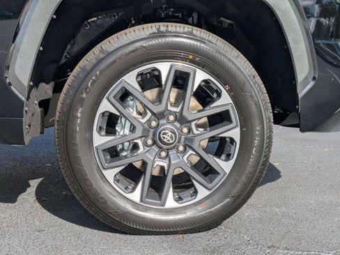 New 2026 Toyota Tundra Limited AWD/4WD image 10