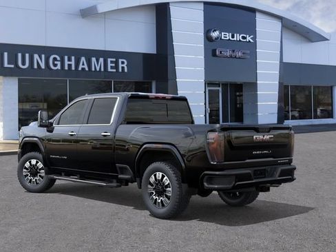 New 2026 GMC Sierra 2500 Denali w/ Denali Reserve Package AWD/4WD image 3