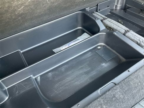 Used 2023 Ford Expedition Max Limited image 31