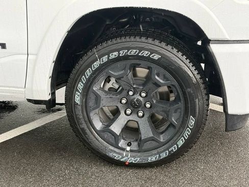 New 2026 RAM 1500 Big Horn AWD/4WD image 10