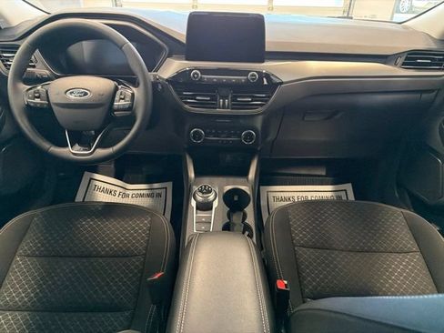 Used 2024 Ford Escape Active AWD/4WD image 16