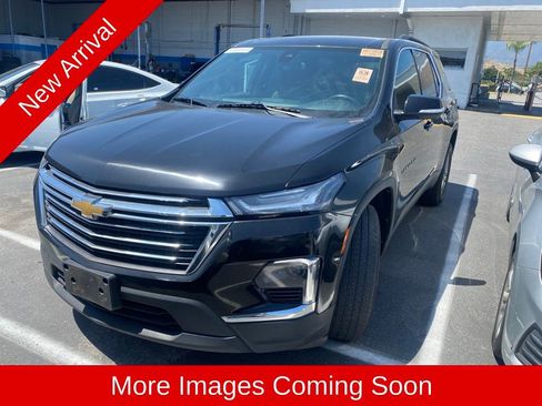 Used 2023 Chevrolet Traverse LT FWD image 5