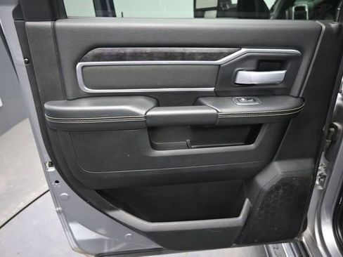 Used 2024 RAM 2500 Big Horn w/ Level 2 Equipment Group AWD/4WD image 15