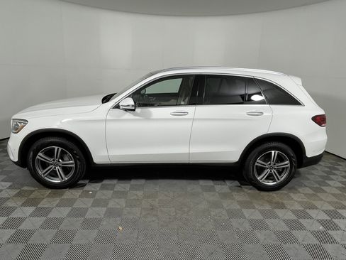 Used 2021 Mercedes-Benz GLC 300 GLC 300 4MATIC SUV image 2