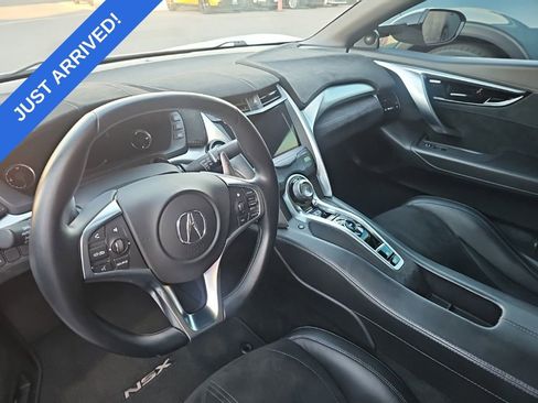 Used 2017 Acura NSX AWD/4WD image 5