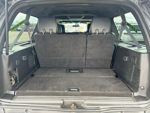 Used 2010 Ford Expedition EL Limited image 19