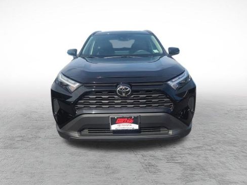 Certified 2025 Toyota RAV4 XLE AWD/4WD image 2