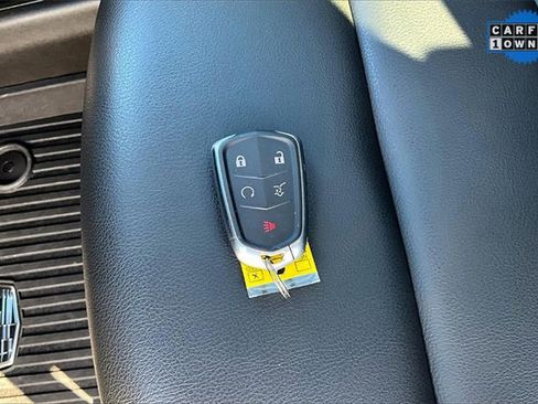 Used 2023 Cadillac XT6 Luxury image 11