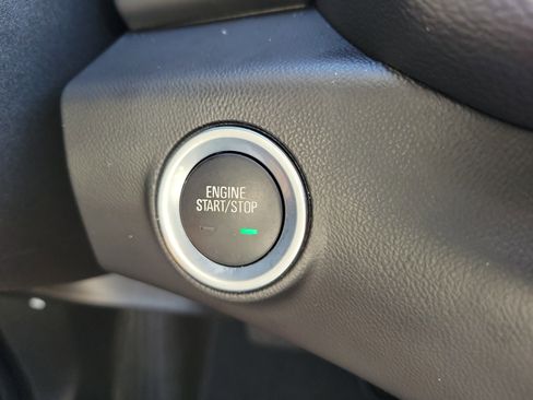 Used 2018 GMC Terrain SLT w/ Preferred Package image 32