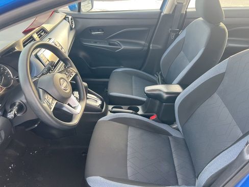 Certified 2023 Nissan Versa SV image 4