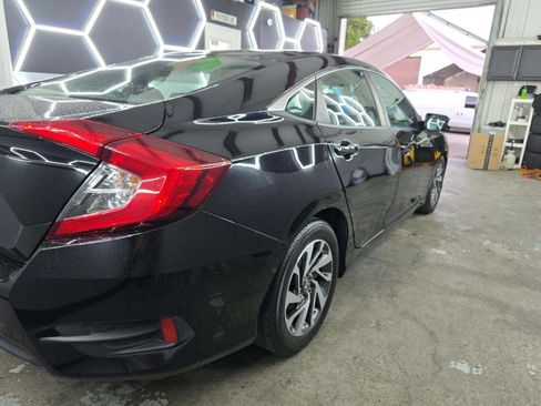 Used 2016 Honda Civic EX image 3