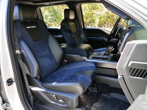 Used 2019 Ford F150 Raptor w/ Equipment Group 802A Luxury image 49