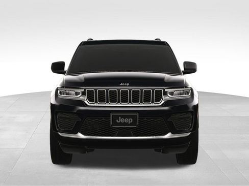 New 2025 Jeep Grand Cherokee 4WD image 10