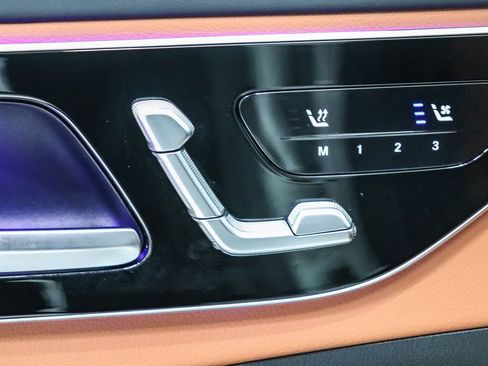 Certified 2023 Mercedes-Benz C 300 Sedan image 21