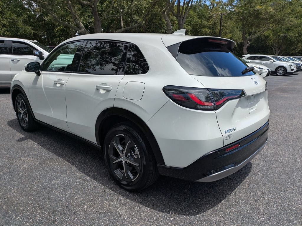 Used 2024 Honda HR-V EX-L image 6