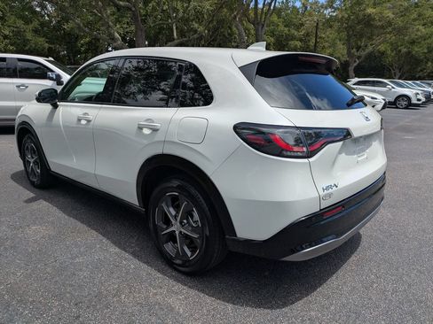 Used 2024 Honda HR-V EX-L image 6