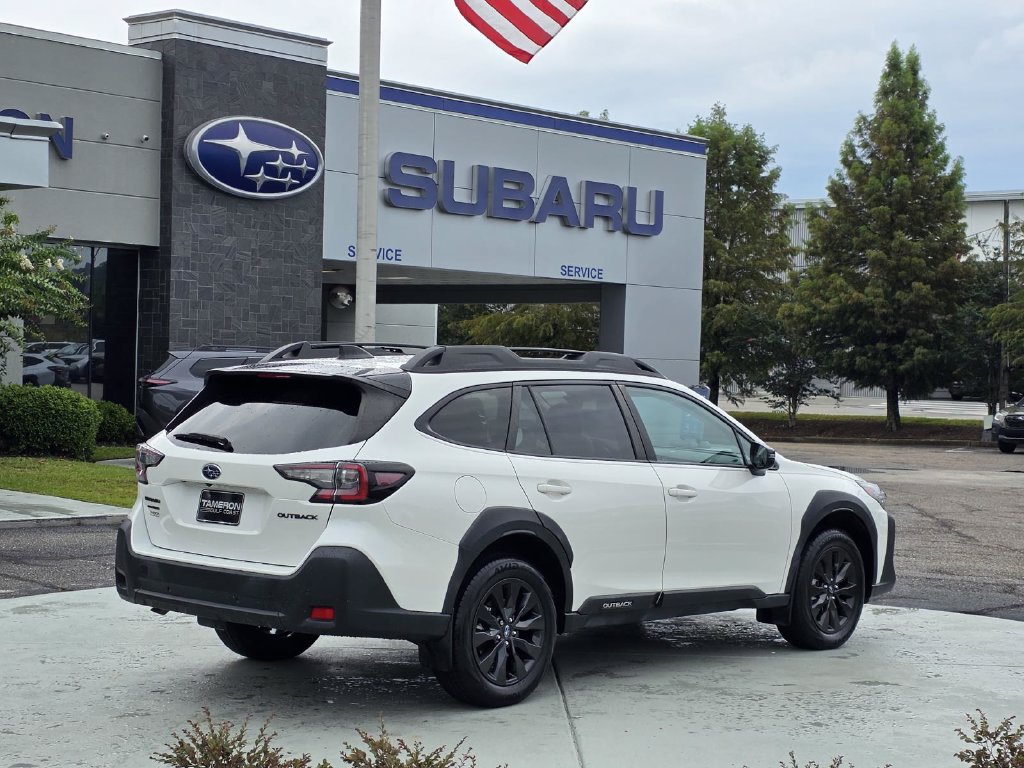 Used 2024 Subaru Outback Onyx Edition AWD/4WD image 5