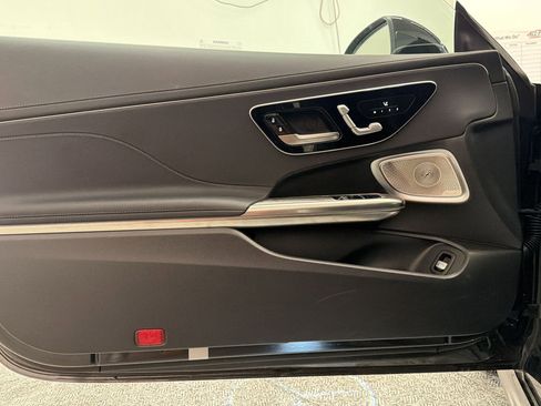 Certified 2026 Mercedes-Benz CLE 300 4MATIC Coupe image 12