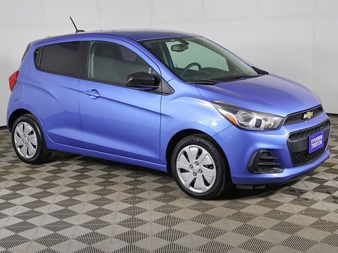 Used 2018 Chevrolet Spark LS image 32