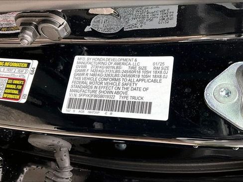 Certified 2025 Honda Ridgeline Black Edition image 19