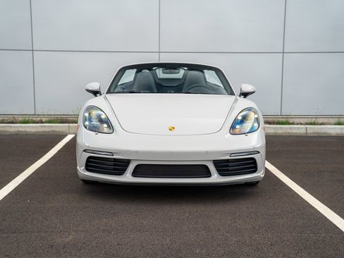 Used 2025 Porsche 718 Boxster image 6