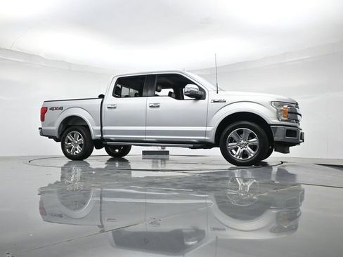 Used 2018 Ford F150 Lariat image 32