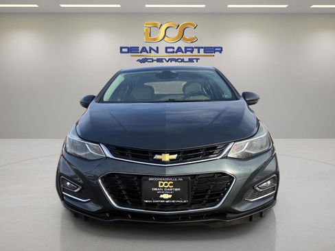 Used 2018 Chevrolet Cruze Premier FWD image 8