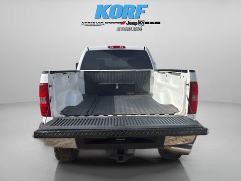 Used 2011 Chevrolet Silverado 2500 LT image 8