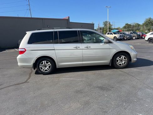 Used 2005 Honda Odyssey EX-L image 3