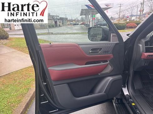 New 2026 INFINITI QX80 Autograph w/ Premium Cargo Package image 12