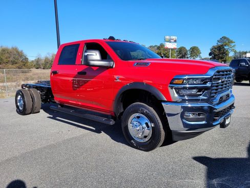 New 2026 RAM 3500 Tradesman image 13