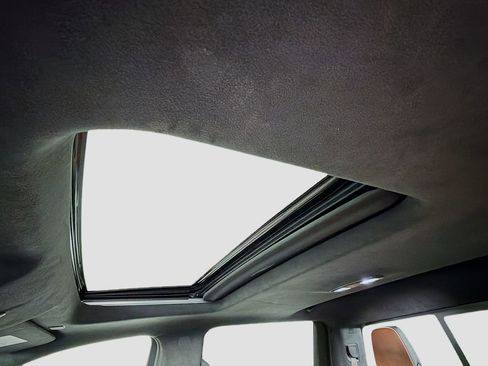 Used 2024 GMC Sierra 2500 Denali Ultimate image 16