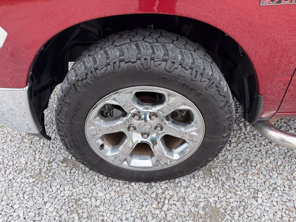 Used 2015 RAM 1500 Big Horn AWD/4WD image 32
