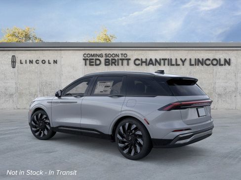 New 2026 Lincoln Nautilus Reserve w/ Jet Appearance Package AWD/4WD image 5