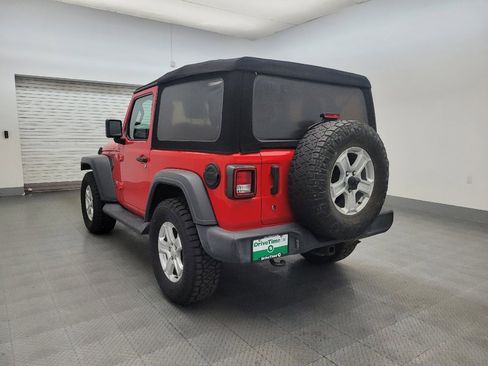 Used 2018 Jeep Wrangler Sport AWD/4WD image 5
