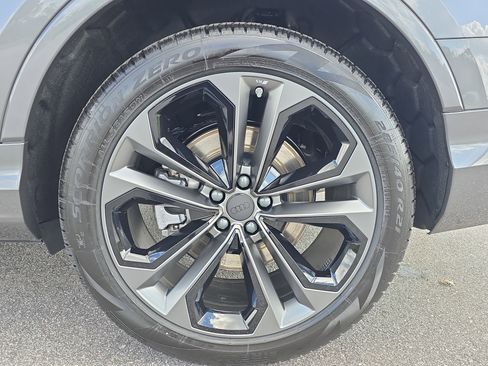 New 2026 Audi Q7 3.0T Premium Plus image 32