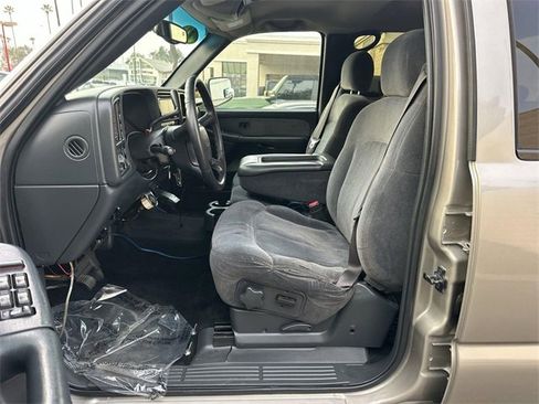 Used 2002 Chevrolet Silverado 3500 LS w/ Electrical Convenience Pkg image 14