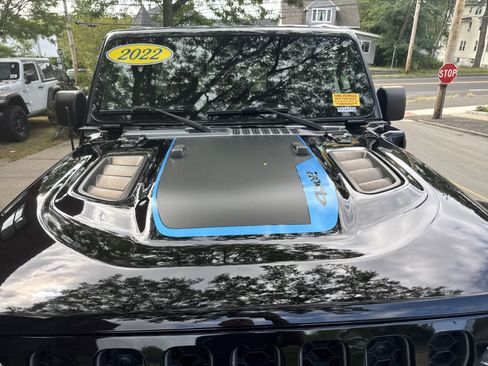 Used 2022 Jeep Wrangler Unlimited Rubicon 4xe w/ Steel Bumper Group image 10